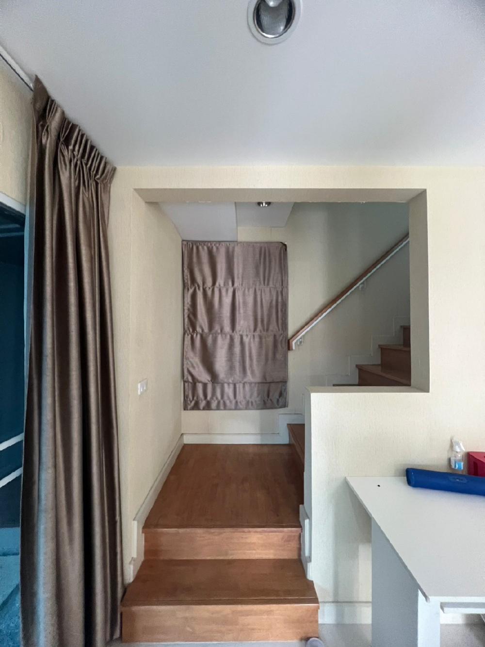 ขายบ้านพัฒนาการ ศรีนครินทร์ : ขายบ้าน ภัสสร  House for sale 8.89M -House พัฒนาการ 38 - 3 bed 2 bath 2 car park 121 sqm 35 sqwค่าโอน คนละครึ่ง  Please Call / line/WhatsApp  0938563451 K.noey