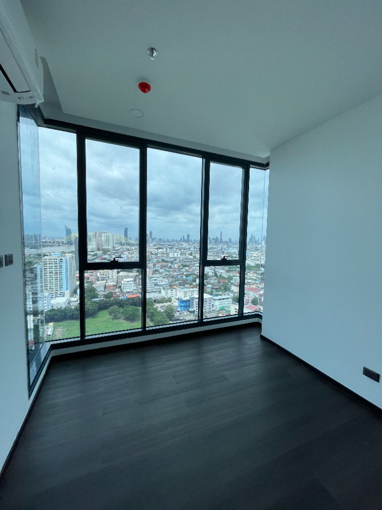 For SaleCondoRama3 (Riverside),Satupadit : Condo for sale, Sapphire Luxurious Condo Sathorn-Rama 3, 8th floor, usable area 54.00 sq m, 2 bedrooms, 2 bathrooms, Chao Phraya River view. Close to Bhumibol Bridge (Industrial Ring Road) and Si Rat Expressway. Location that is easily connected to the ci