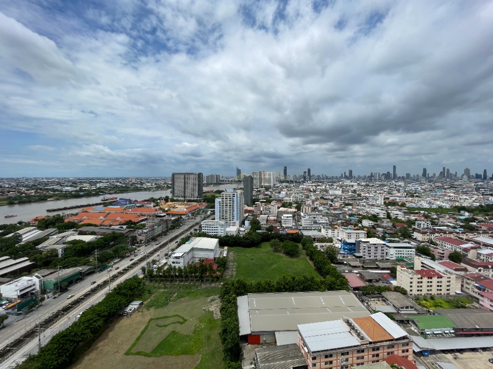 For SaleCondoRama3 (Riverside),Satupadit : Condo for sale, Sapphire Luxurious Condo Sathorn-Rama 3, 8th floor, usable area 54.00 sq m, 2 bedrooms, 2 bathrooms, Chao Phraya River view. Close to Bhumibol Bridge (Industrial Ring Road) and Si Rat Expressway. Location that is easily connected to the ci