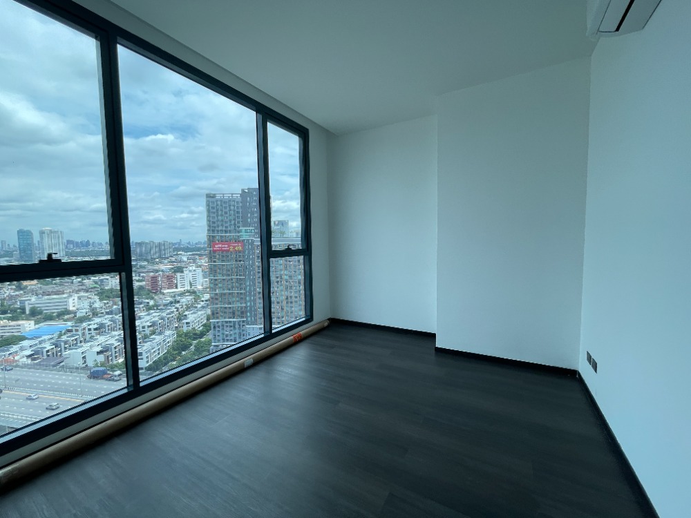 For SaleCondoRama3 (Riverside),Satupadit : Condo for sale, Sapphire Luxurious Condo Sathorn-Rama 3, 8th floor, usable area 54.00 sq m, 2 bedrooms, 2 bathrooms, Chao Phraya River view. Close to Bhumibol Bridge (Industrial Ring Road) and Si Rat Expressway. Location that is easily connected to the ci