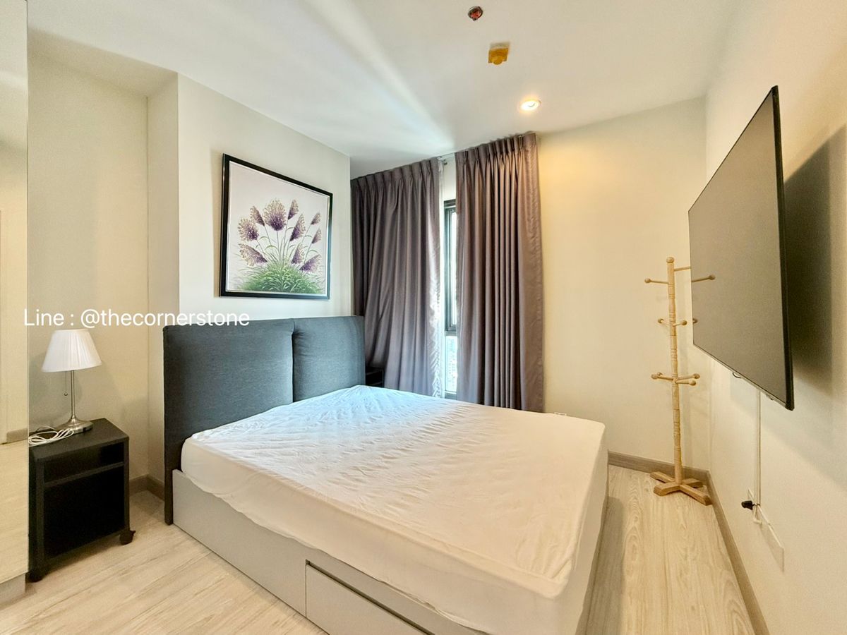 ให้เช่าคอนโดรัชดา ห้วยขวาง : Centric Ratchada - Huai Khwang ราคาพิเศษ พร้อมเข้าอยู่  ทำเลดีอยู่ใกล้ MRTห้วยขวาง ห้องใหม่สภาพสวยมาก ตกแต่งครบ เครื่องใช้ไฟฟ้า เฟอร์นอเจอร์ครบ ( No.250289)