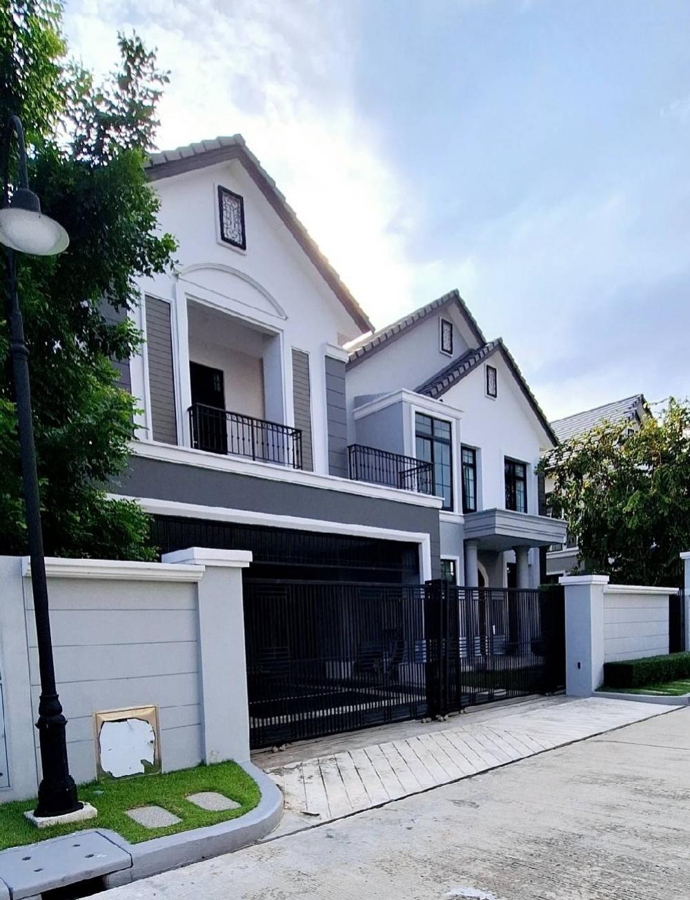 For RentHousePattanakan, Srinakarin : ⛳ 2 storey house for rent, very beautiful, new house, never lived at The Pallazzo Srinakarin behind Paradise Mall