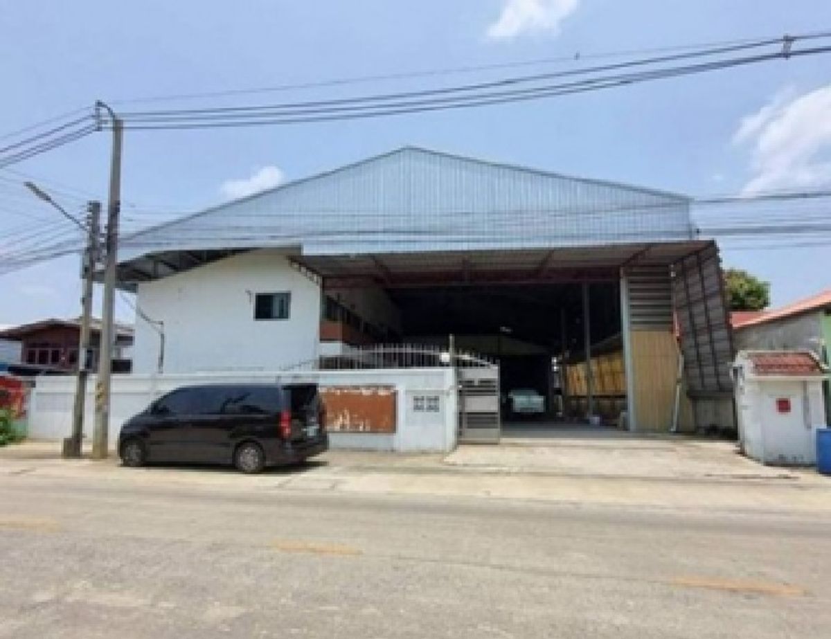 ให้เช่าโกดังพุทธมณฑล ศาลายา : For Rent ให้เช่าโกดังพร้อมสำนักงาน พร้อมบ้านพักคนงาน ขนาดใหญ่ ทำเล พุทธมณฑลสาย 5 ซอยประชาร่วมใจ / พื้นที่ดิน 476 ตารางวา พื้นที่ใช้สอย 1880 ตารางเมตร / รถเทรลเลอร์เข้าออกได้