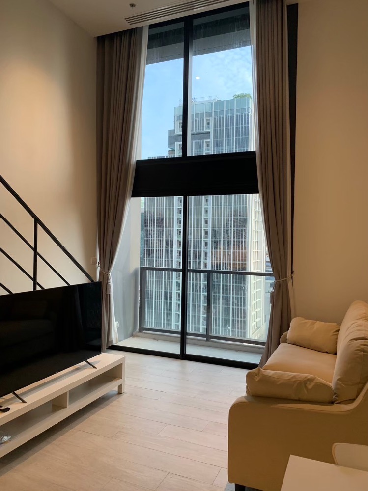 ให้เช่าคอนโดสีลม ศาลาแดง บางรัก : 📌For RENT เช่า | The Lofts Silom - 1BR Lofts - Hybrid (47 sqm) 35,000 THB