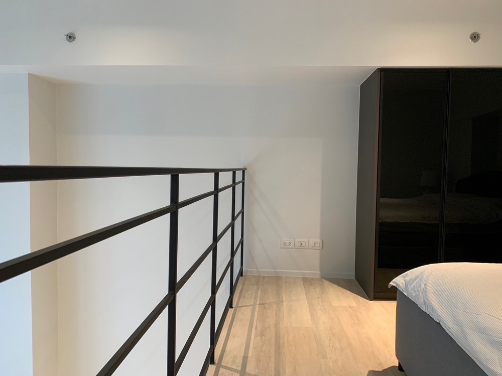 ให้เช่าคอนโดสีลม ศาลาแดง บางรัก : 📌For RENT เช่า | The Lofts Silom - 1BR Lofts - Hybrid (47 sqm) 35,000 THB