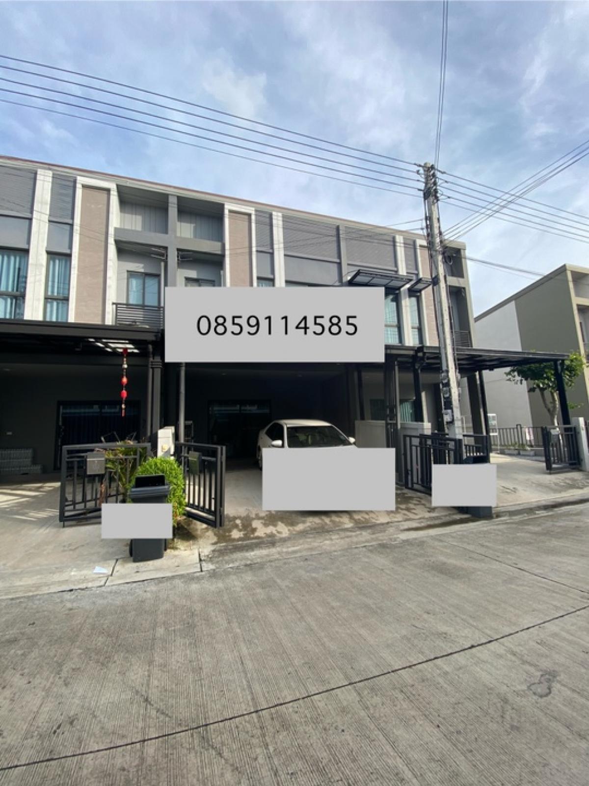 For SalePathum Thani,Rangsit, Thammasat : ❤️❤️ Sell 2 -story townhome with Village tenant V compound tiwanon. Rangsit, 2 car parks, 2 bedrooms, 2 bathrooms, 1 storage room of the living space 110 sq.m. (17.5 sq.m.). Interested in Line/Tel 0859114585 ❤️❤️ Selling only 2.6 million.