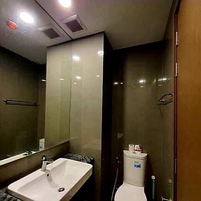 ให้เช่าคอนโดสยาม จุฬา สามย่าน : ★ Ashton Chula-Silom ★ 25 ตรม.,ชั้น 21 (studio), ★ใกล้ Mrt สามย่าน และ Bts ศาลาแดง ★ตรงข้ามจามจุรีสแควร์ ★ สิ่งอำนวยความสะดวกมากมาย★ เครื่องใช้ไฟฟ้าครบครัน★