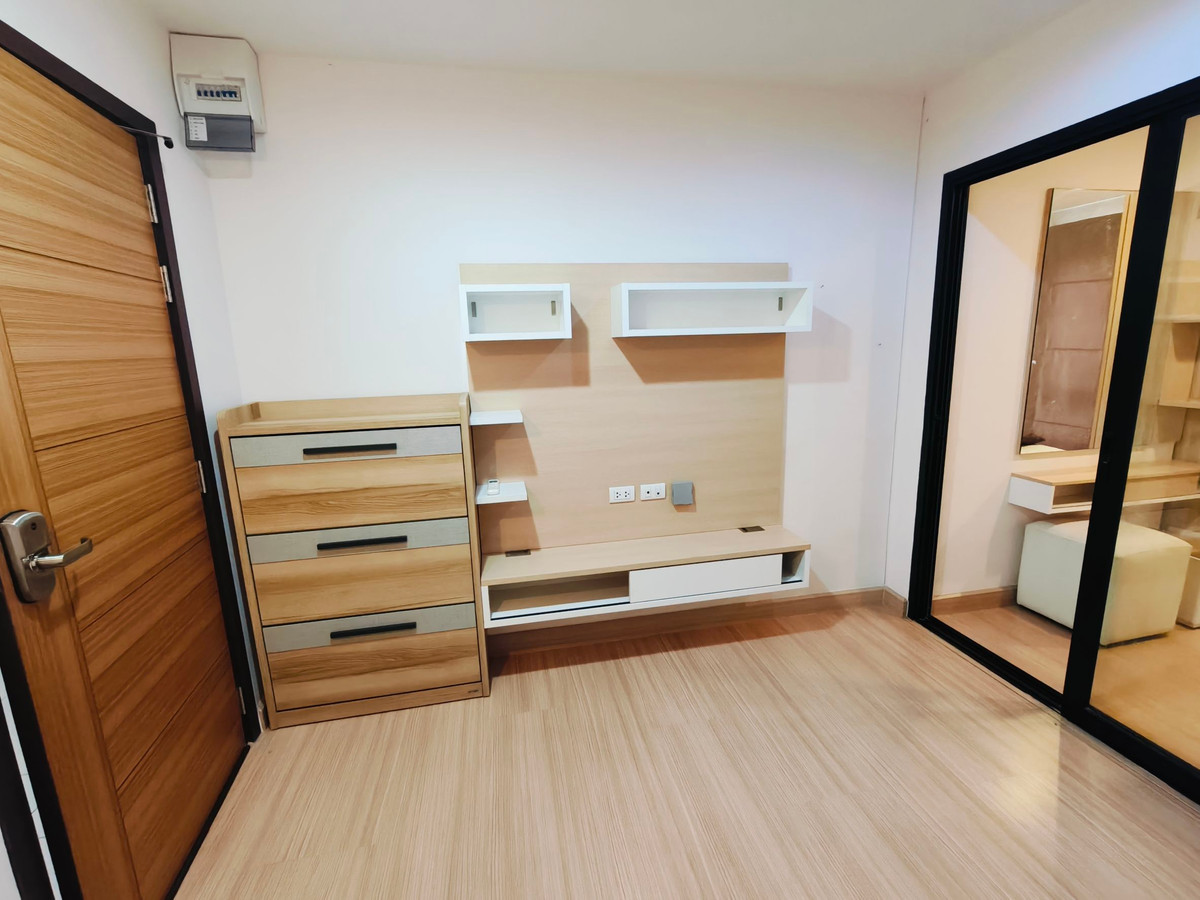 For SaleCondoRattanathibet, Sanambinna : Urgent sale!! Condo A Plus Inspire Rattanathibet 11/ 1 bedroom, 25.25 sq m, price only 1.29 million baht, very cheap.