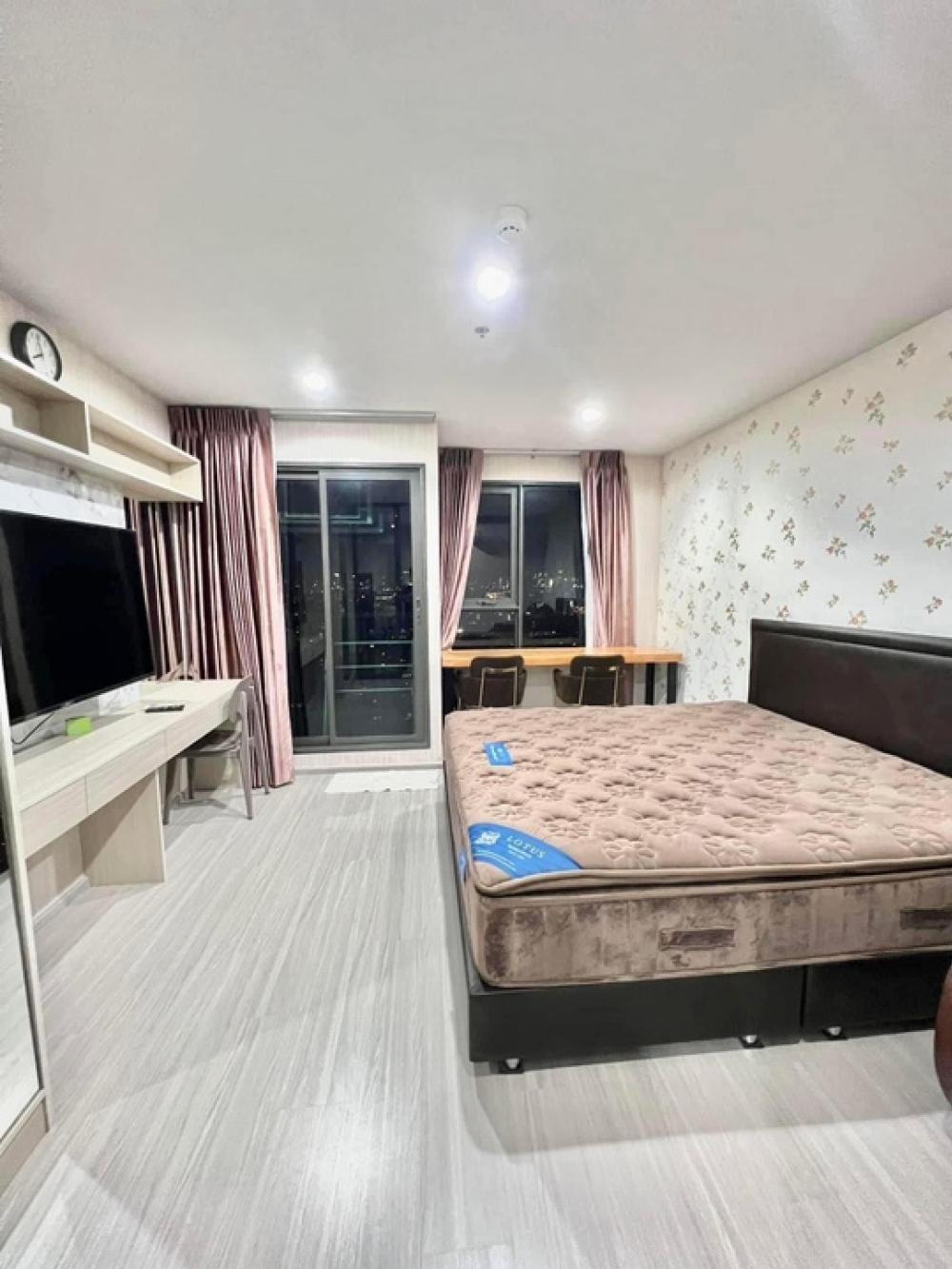 For RentCondoLadprao, Central Ladprao : For Rent📍life ladprao🛀studio 📞0639399665