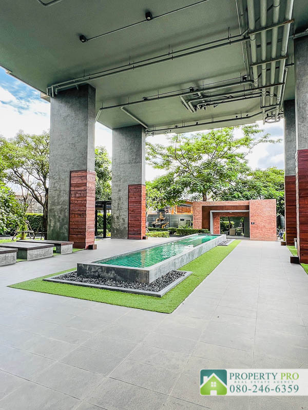 ขายคอนโดปิ่นเกล้า จรัญสนิทวงศ์ : ขาย คอนโด Brix Condo จรัญสนิทวงศ์ 64 แบบ 1 ห้องนอน ขนาด 35 ตรม ห้องรีโนเวทใหม่ ติด รถไฟฟ้า MRT สิรินธร : MF23S-020