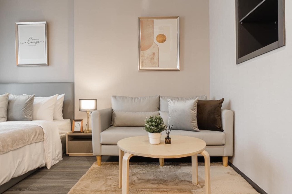 ให้เช่าคอนโดสยาม จุฬา สามย่าน : 28 ตรม. ชั้น24★เดินไปเรียนสวรรค์ของน้องๆ ใกล้ม.จุฬาสุดๆ★ ตึกใหม่ นิสิตอยู่เกือบทั้งตึก MRTสามย่าน บัญชีจุฬา นิติจุฬา นิเทศจุฬา Samyan 270m. to MRTsamyan ideo q chula