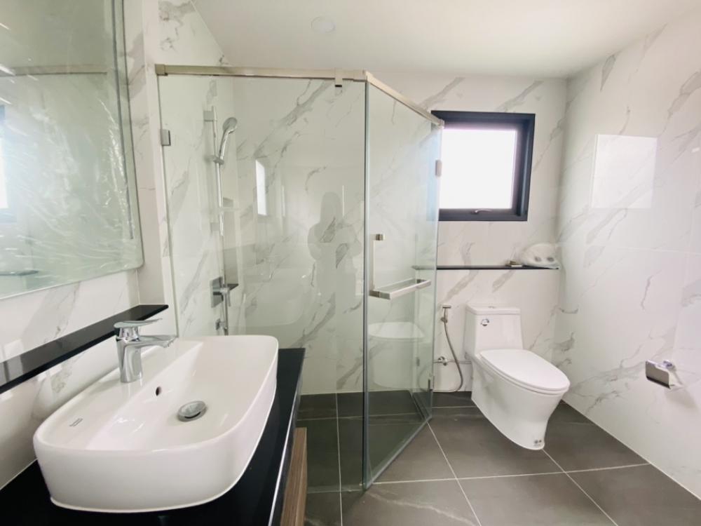 For SaleHouseLadkrabang, Suwannaphum Airport : #Urgent sale, luxury single house, private garden corner 