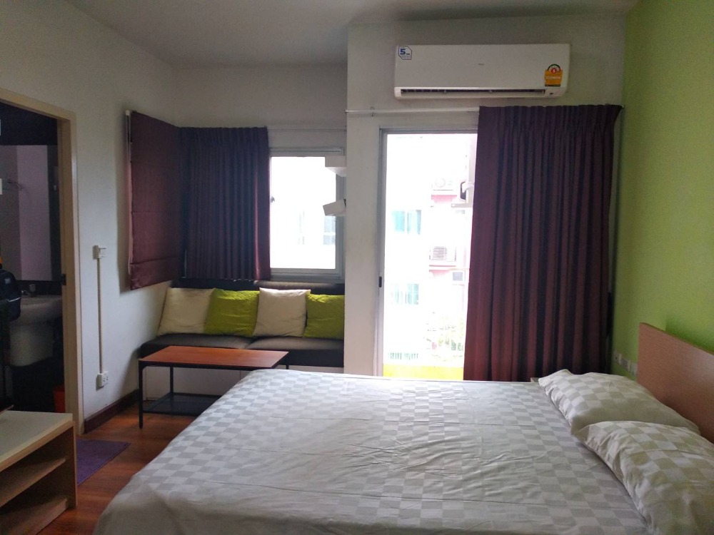 For RentCondoWongwianyai, Charoennakor : For Rent MY CONDO SATHORN TAKSIN 4th Floor Building : A Size 25 sq.m. Studio 1 Bathroom #2088#