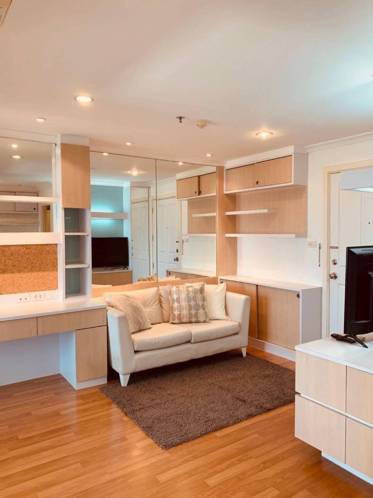 For RentCondoRama9, Petchburi, RCA : 📣 Lumpini Place Rama 9 🚋 MRT Rama 9 / size 34 sq m, bedroom partition, beautifully decorated room✨