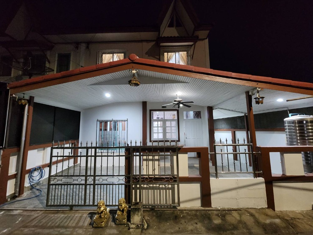 For RentTownhomeChaengwatana, Muangthong : Townhouse for rent Laksi-Chaengwattana zone Close to Mongkut Hospital, just 6 minutes.