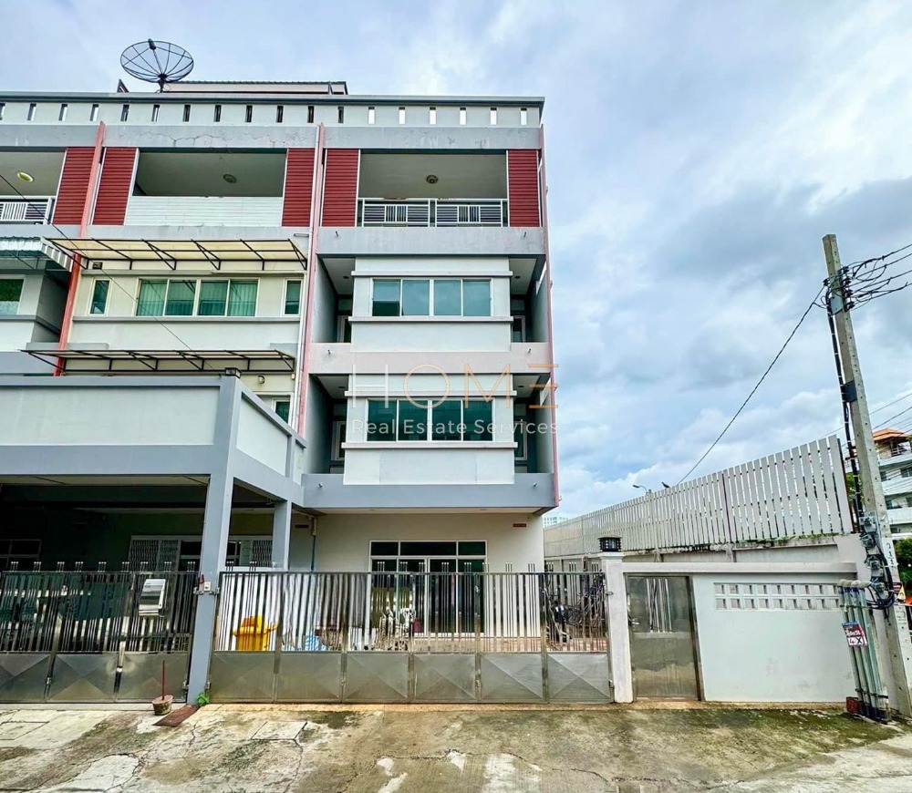For SaleTownhomeRama3 (Riverside),Satupadit : Rama 3 Soi Sathu Pradit 57 / 4 Bedrooms (SALE), Rama 3 Soi Sathu Pradit 57 / 4 Bedrooms (SALE) NUT790