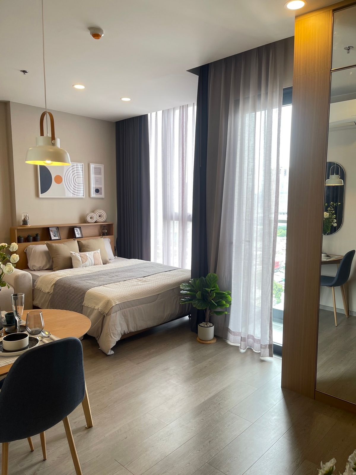 ให้เช่าคอนโดสยาม จุฬา สามย่าน : ★ Cooper Siam ★ 30 ตรม.,ชั้น 17 (1 ห้องนอน 1 ห้องน้ำ), ★ ใกล้ BTS สนามกีฬาแห่งชาติ★กล้ Siam Square, Siam Paragon, MBK, Samyan Mitrtown★ สิ่งอำนวยความสะดวกมากมาย★ เครื่องใช้ไฟฟ้าครบครัน★