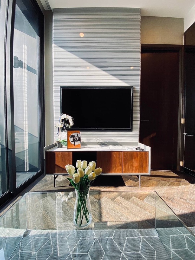 For SaleCondoSukhumvit, Asoke, Thonglor : Sale/Rent The Esse Sukhumvit 36, 1 bedroom, near BTS Thonglor.