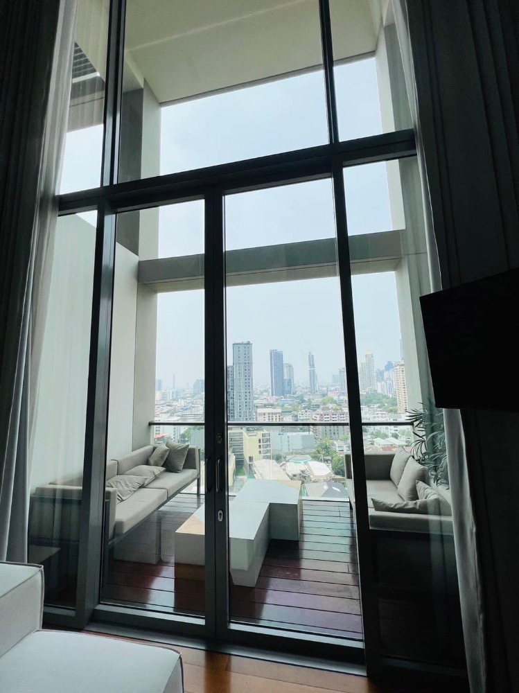 For SaleCondoSathorn, Narathiwat : Sell with tenant til 14 March 2026
Duplex room for sale at The Sukhothai Residences, 1 bedroom (floor plan 2 bedrooms), wide balcony, near MRT Lumpini