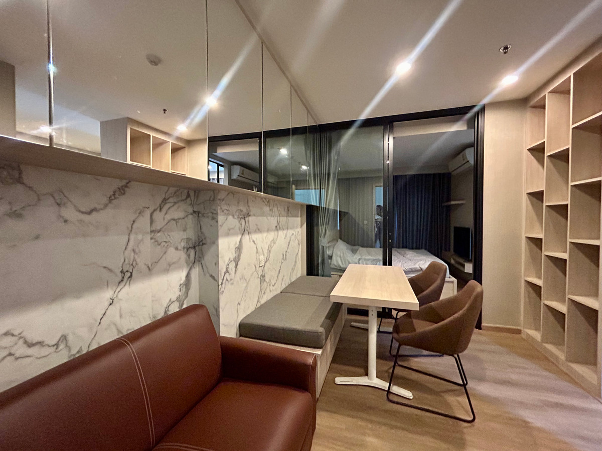 For RentCondoRama9, Petchburi, RCA : Life Asoke | 35 sq m. Beautifully decorated room, ready to move in in May 📞 Line:@pukkhome (with @ )