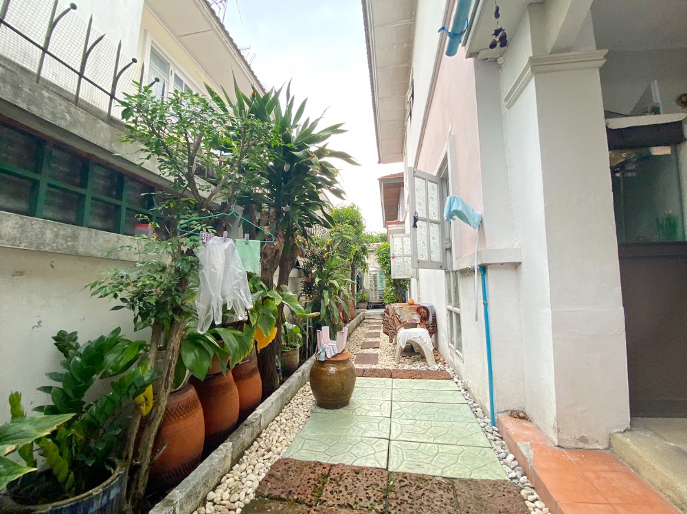 ขายบ้านนวมินทร์ รามอินทรา : ขายบ้าน หมู่บ้านบุรีรมย์ บ้านสวย ร่มรื่น ราคาถูกสุดในโครงการ รามอินทรา-คู้บอน 41