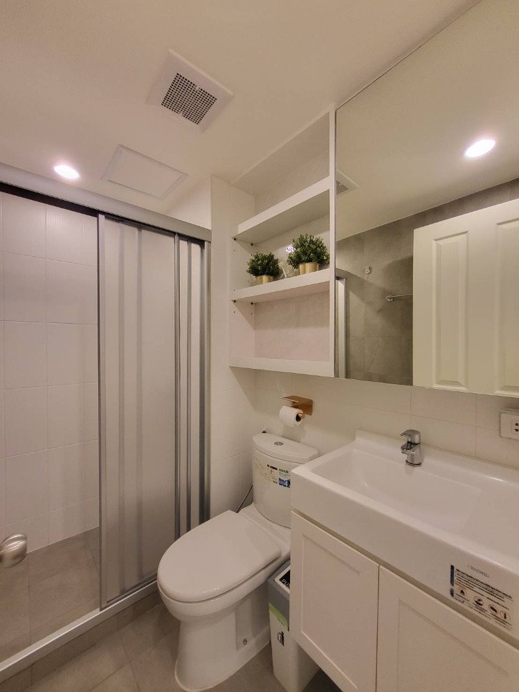 For RentCondoRama3 (Riverside),Satupadit : Condo for rent, U delight resident riverfront, 28th floor, room facing the Chao Phraya River, very beautiful view.