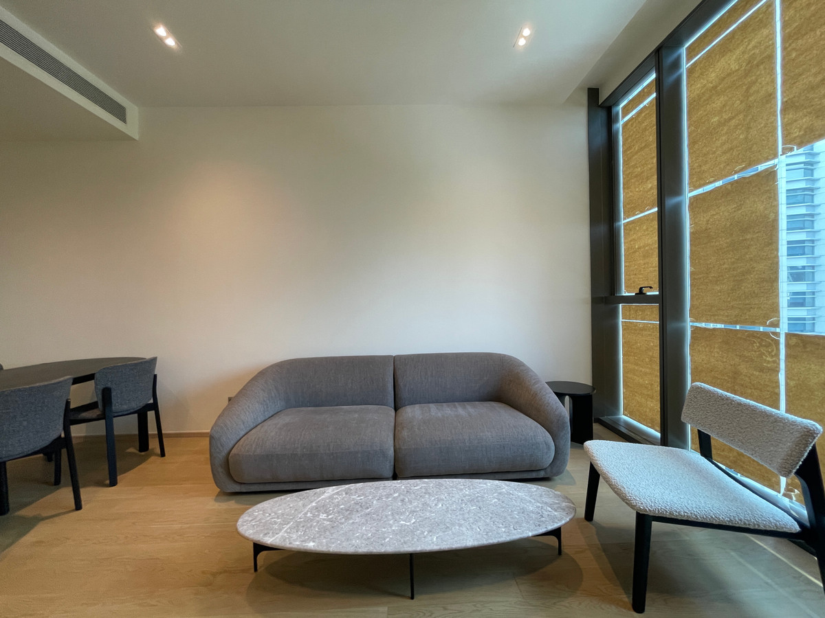 ขายคอนโดสุขุมวิท อโศก ทองหล่อ : [RARE UNIT] The Strand Thonglor – นิยามใหม่ของความหรูหราที่เงียบสงบ | 2 นอน ชั้นสูง (22) | เพียง 30 ม. จาก BTS ทองหล่อ