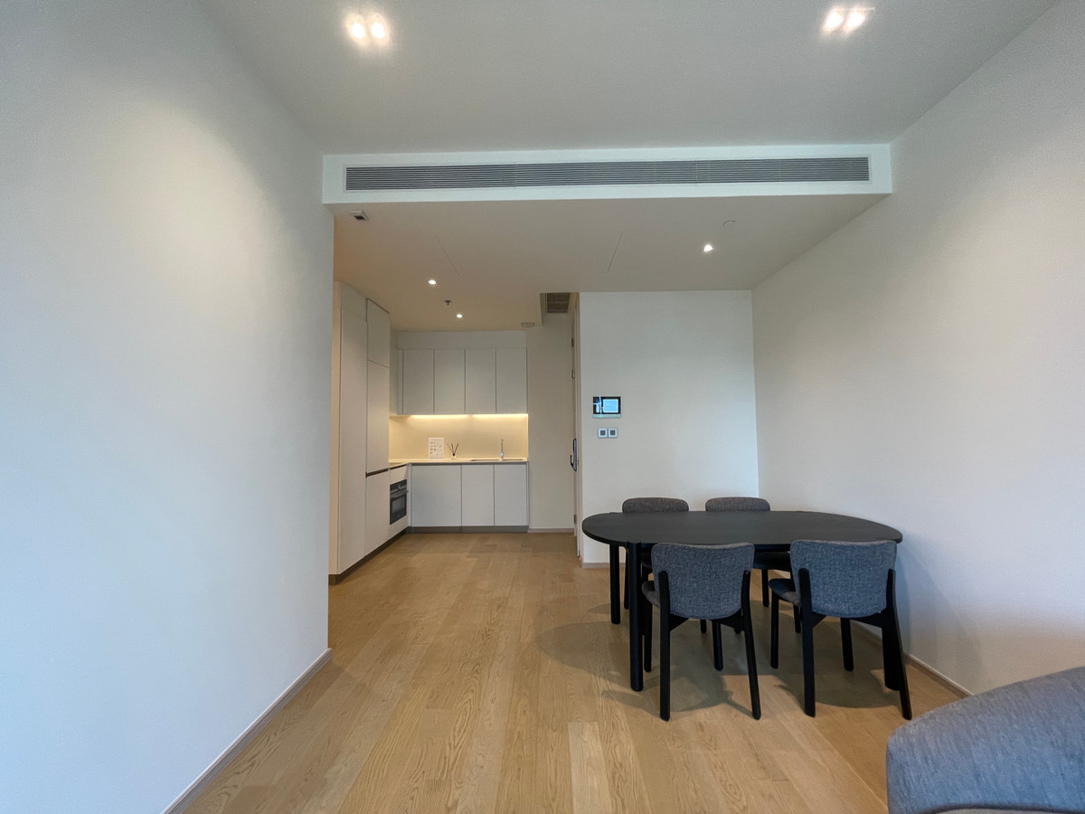 ขายคอนโดสุขุมวิท อโศก ทองหล่อ : [RARE UNIT] The Strand Thonglor – นิยามใหม่ของความหรูหราที่เงียบสงบ | 2 นอน ชั้นสูง (22) | เพียง 30 ม. จาก BTS ทองหล่อ