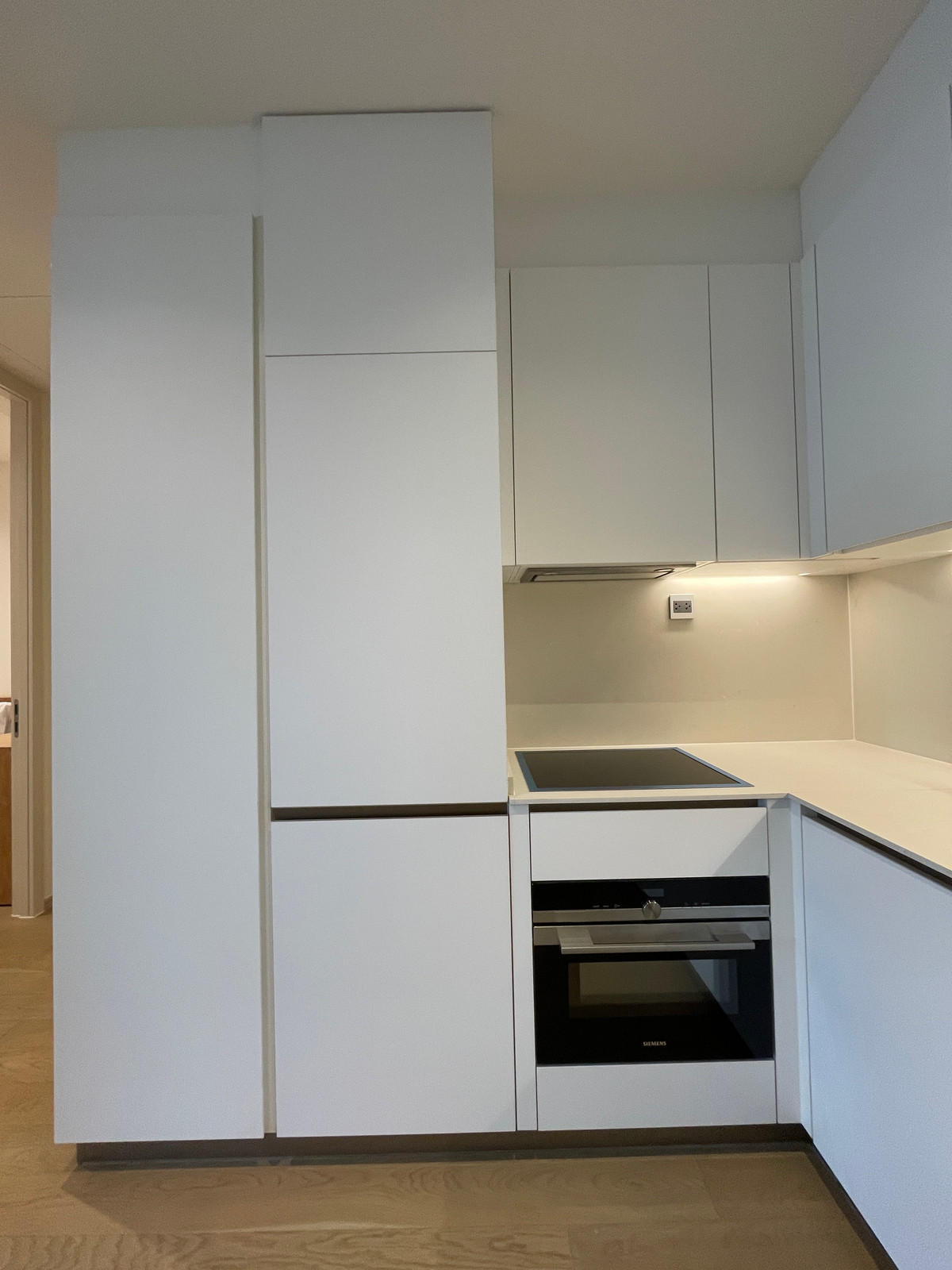 ขายคอนโดสุขุมวิท อโศก ทองหล่อ : [RARE UNIT] The Strand Thonglor – นิยามใหม่ของความหรูหราที่เงียบสงบ | 2 นอน ชั้นสูง (22) | เพียง 30 ม. จาก BTS ทองหล่อ