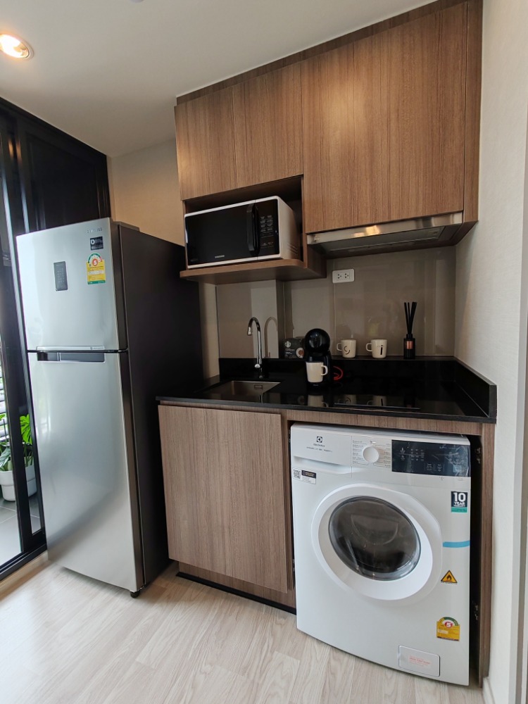 ขายคอนโดบางนา แบริ่ง ลาซาล : ✨ New Model✨ 1bedroom แต่งครบ เพียง 2.89 MB ได้ทุกอย่างตามที่เห็น ✅พร้อมโปรโมชั่นฟรีค่าใช้จ่ายวันโอน