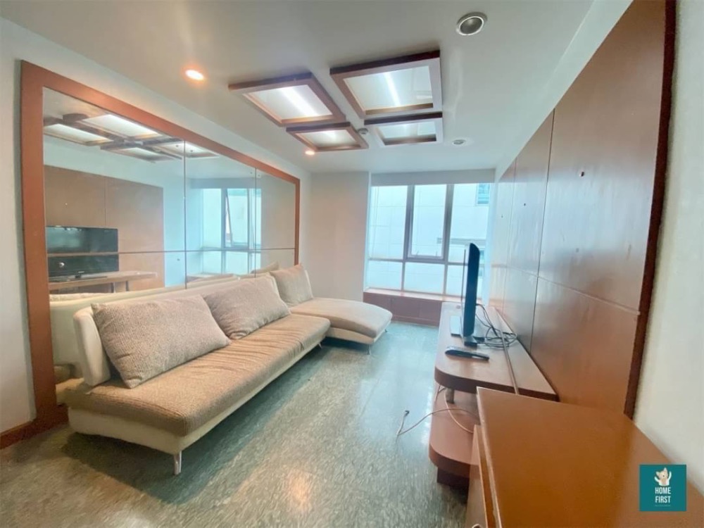 ขายคอนโดราชเทวี พญาไท : noble house พญาไทย  2ห้องนอน 67 ตารางเมตร ชั้นสูง วิวดี 6.8 ล้าน