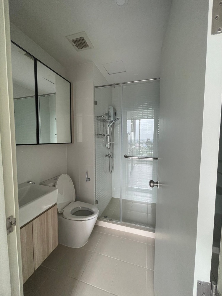 For SaleCondoKasetsart, Ratchayothin : Urgent sale!! 1 bedroom condo | Chewathai Kaset-Nawamin | No. 38/233, 14th floor, size 29 sq m.