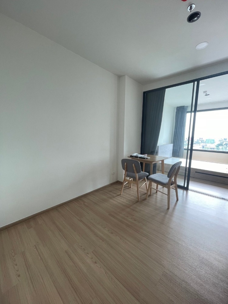 For SaleCondoKasetsart, Ratchayothin : Urgent sale!! 1 bedroom condo | Chewathai Kaset-Nawamin | No. 38/233, 14th floor, size 29 sq m.