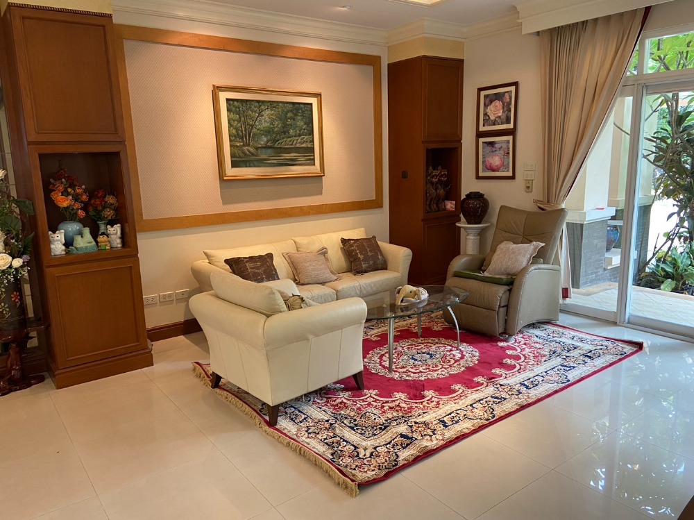 ขายบ้านพัฒนาการ ศรีนครินทร์ : บ้านเดี่ยว หมู่บ้านพัฒนาการ / 4 ห้องนอน (ขาย), Pattanakarn Village / Detached House 4 Bedrooms (FOR SALE) PALM714