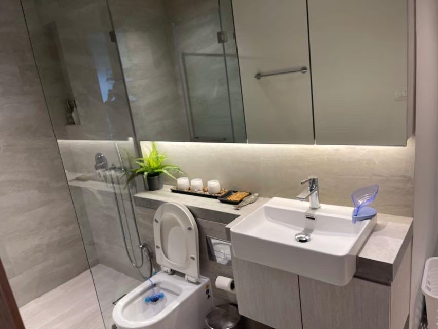 ให้เช่าคอนโดสีลม ศาลาแดง บางรัก : 📌For RENT เช่า | The Lofts Silom - 1BR  (49 sqm) 45,000 🔥Hotdeal🔥 40,000 THB