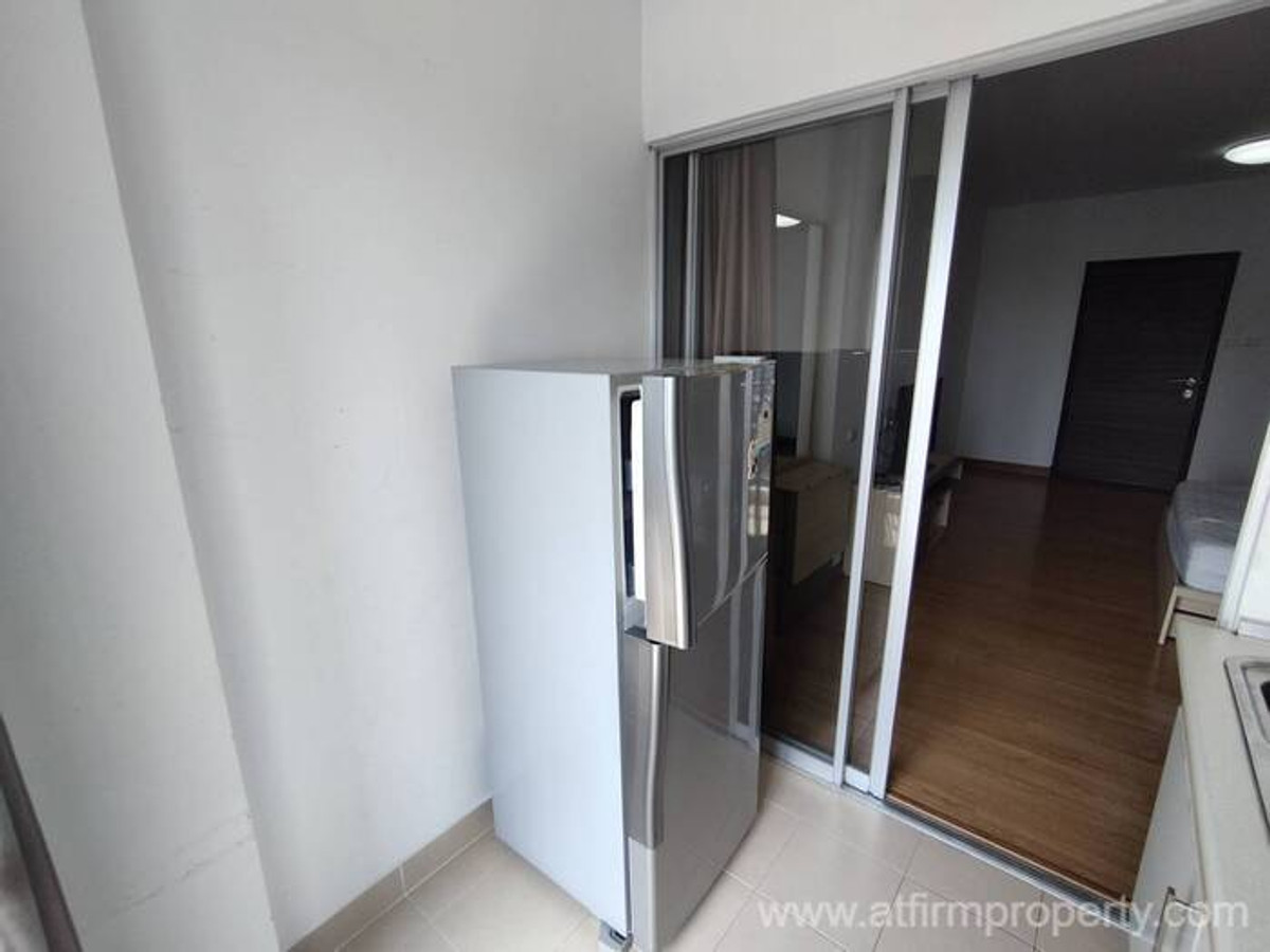 For RentCondoRattanathibet, Sanambinna : Big room for rent!! Condo Supalai Park Khaerai-Ngamwongwan / 1 bedroom 52 sq m, price only 9,000 baht.