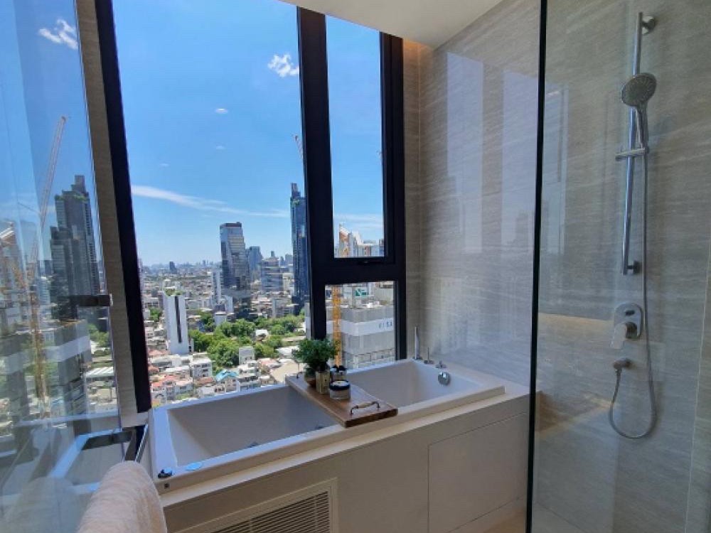 For SaleCondoSathorn, Narathiwat : 🔥 HOT DEAL FREE COMMON FEE 1 YEAR 🔥 !! FOR SELL ANIL12 / 2 BEDROOM 2 BATHROOM 63SQ.M. RARE ITEM