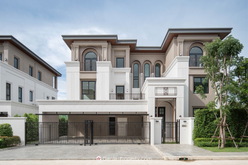 ขายบ้านพัฒนาการ ศรีนครินทร์ : ขายบ้านหรู CINQ ROYAL Krungthep Kreetha, Super Luxury single house, size 120 sq wa. 705 sq m., price only 72,000,000, half transfer fee