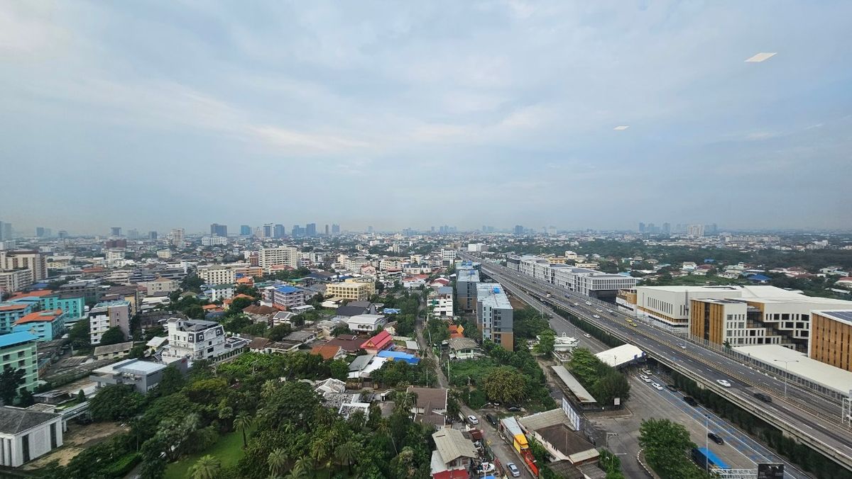 ให้เช่าคอนโดอ่อนนุช อุดมสุข : [For Rent] Modern 2-Bedrooms Condo @ NIA by Sansiri