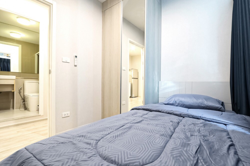 ขายคอนโดพระราม 9 เพชรบุรีตัดใหม่ RCA : S-PVC132 ไพรเวซี่ พระรามเก้า 2นอน 47ตรม. ชั้น25 แต่งครบ 5 ล้าน 064-959-8900