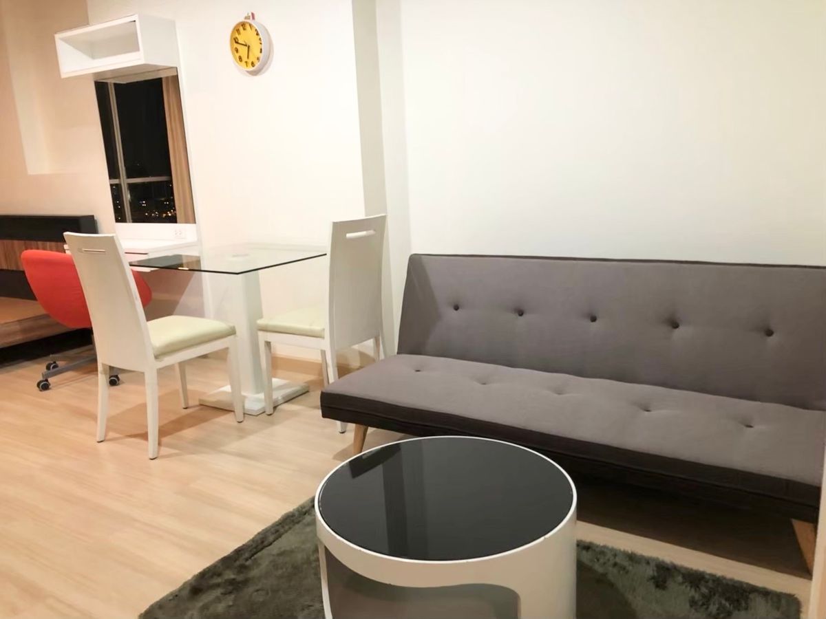 ให้เช่าคอนโดลาดพร้าว เซ็นทรัลลาดพร้าว : Life @ladprao 18 | 35 ตร.ม. เช่าเพียง 14,000 บาท/เดือน  📞 Line:@pukkhome  (with @ )