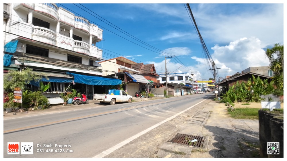 ขายอาคารพาณิชย์เชียงใหม่ : ขาย/เช่า อาคาพาณิชย์ อ.ฝาง 2 ชั้นครึ่ง 2 คูหา 45.7 ตร.ว. ตึกทะลุถึงกัน, ใกล้ที่ว่าการอำเภอฝาง จ.เชียงใหม่