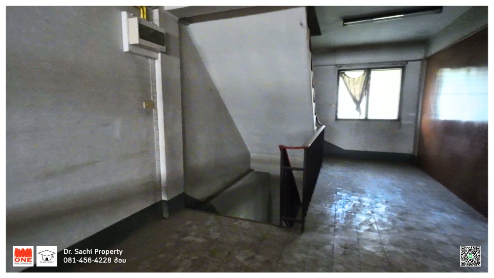 ขายอาคารพาณิชย์เชียงใหม่ : ขาย/เช่า อาคาพาณิชย์ อ.ฝาง 2 ชั้นครึ่ง 2 คูหา 45.7 ตร.ว. ตึกทะลุถึงกัน, ใกล้ที่ว่าการอำเภอฝาง จ.เชียงใหม่