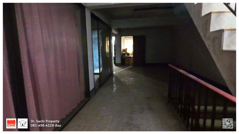 ขายอาคารพาณิชย์เชียงใหม่ : ขาย/เช่า อาคาพาณิชย์ อ.ฝาง 2 ชั้นครึ่ง 2 คูหา 45.7 ตร.ว. ตึกทะลุถึงกัน, ใกล้ที่ว่าการอำเภอฝาง จ.เชียงใหม่