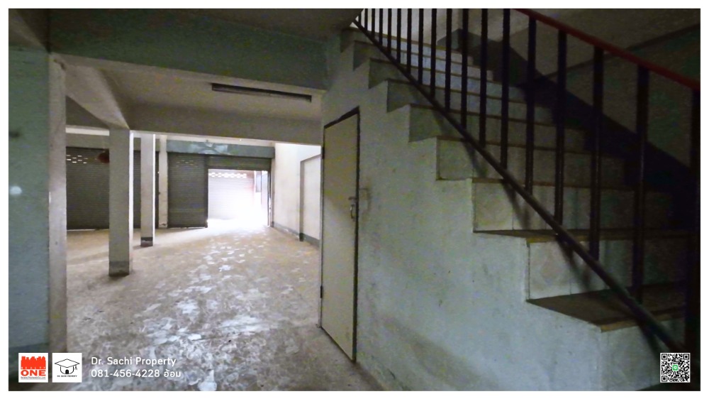 ขายอาคารพาณิชย์เชียงใหม่ : ขาย/เช่า อาคาพาณิชย์ อ.ฝาง 2 ชั้นครึ่ง 2 คูหา 45.7 ตร.ว. ตึกทะลุถึงกัน, ใกล้ที่ว่าการอำเภอฝาง จ.เชียงใหม่