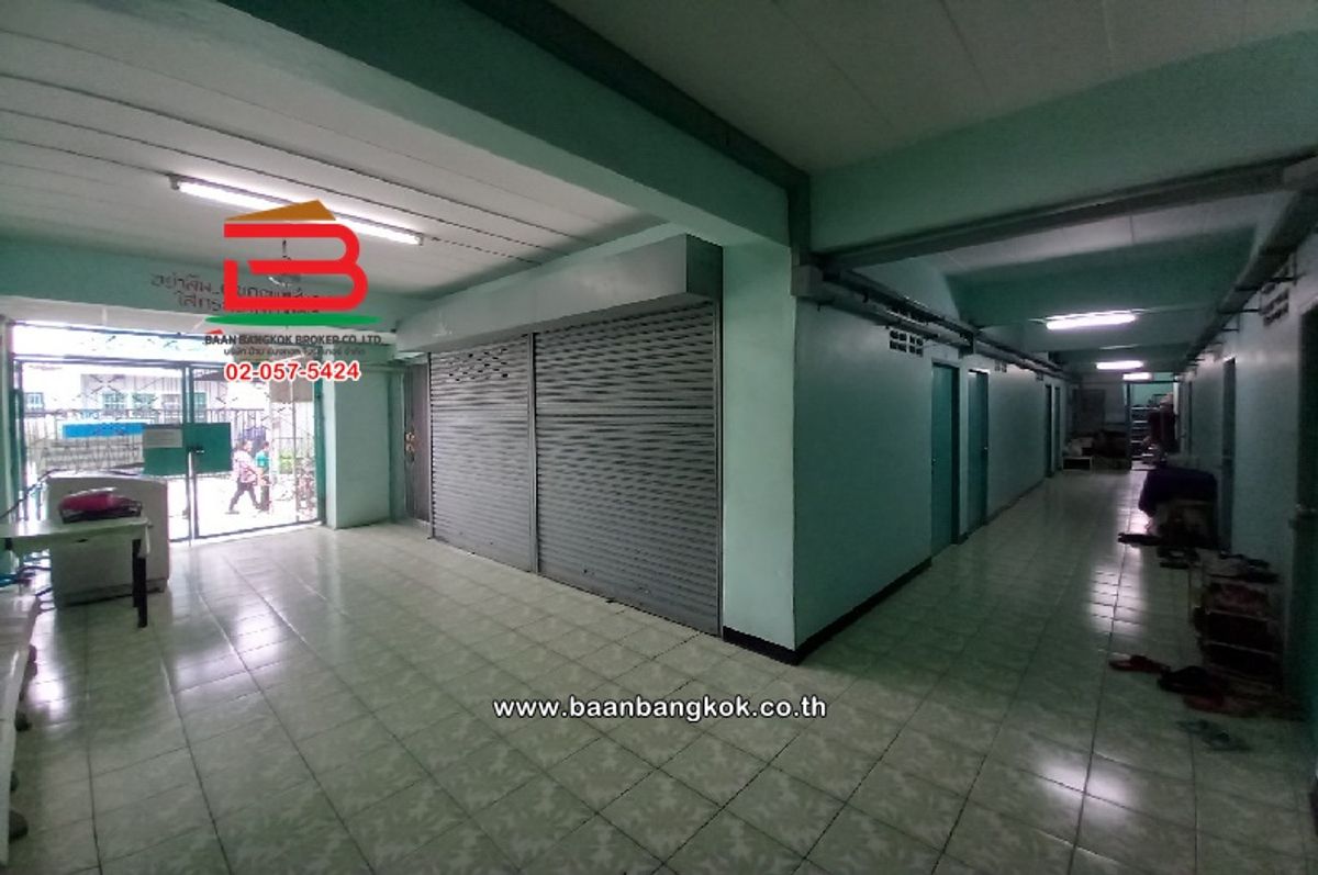 Apartment Phahonyothin 48, Soi 3 (Soi 3/4), area 82 square wah, Khlong Thanon Subdistrict, Bang Khen District, Bangkok Loading...