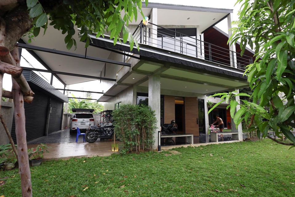 ขายบ้านพระราม 5 ราชพฤกษ์ บางกรวย : บ้านเดี่ยว ราชพฤกษ์ ไทรม้า / 5 ห้องนอน (ขายพร้อมผู้เช่า), House Ratchaphruek Sai Ma / 5 Bedrooms (SALE WITH TENENT) AOM007