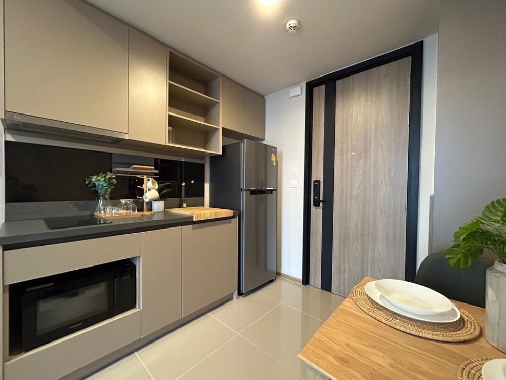 ให้เช่าคอนโดสุขุมวิท อโศก ทองหล่อ : Special price 19,999/ month for rent #okahaus high floor, beautiful decorate 1 bedroom #nearbtsthonglor