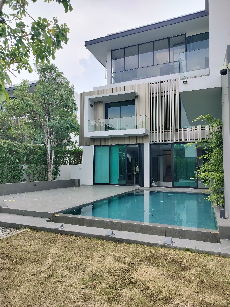 For RentHousePattanakan, Srinakarin : Nantawan rama9-Srinakarin for rent