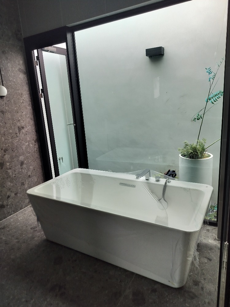 For RentHousePattanakan, Srinakarin : Nantawan rama9-Srinakarin for rent